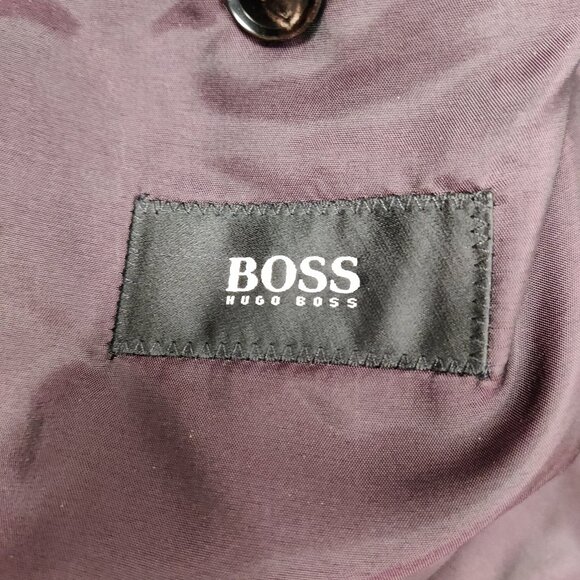 Hugo Boss Men's 100% Wool Burgundy Purple Pea Coat Size Medium Quiet Luxury - Picture 6 of 11